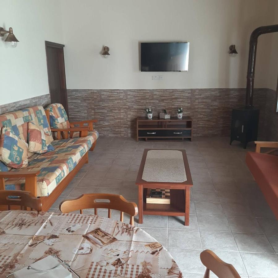 Haven House Villa ลาร์นาคา ภายนอก รูปภาพ